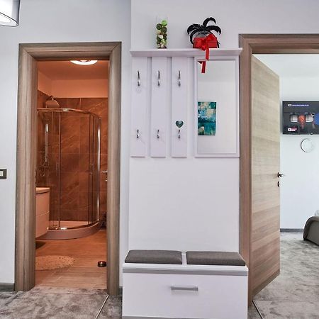 Sonnenstrand Apartment - Spa N Pool Beach Resort Mamaia Exterior foto